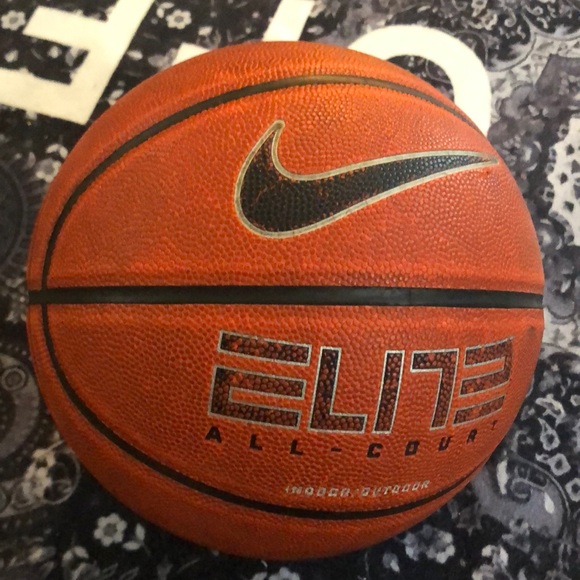 Nike elite basketball all court size 7 29.5 used - Picture 1 of 5